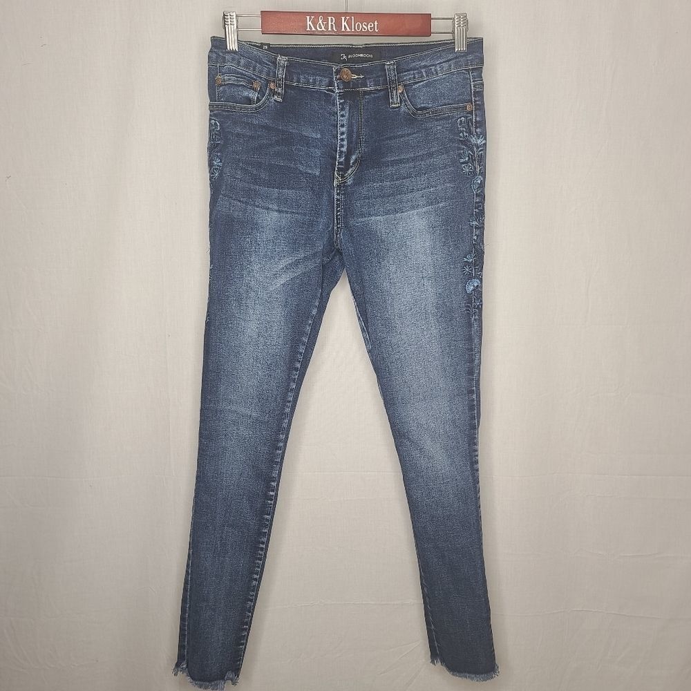 Bloomrocks Embroidered Skinny Jeans Size 29P